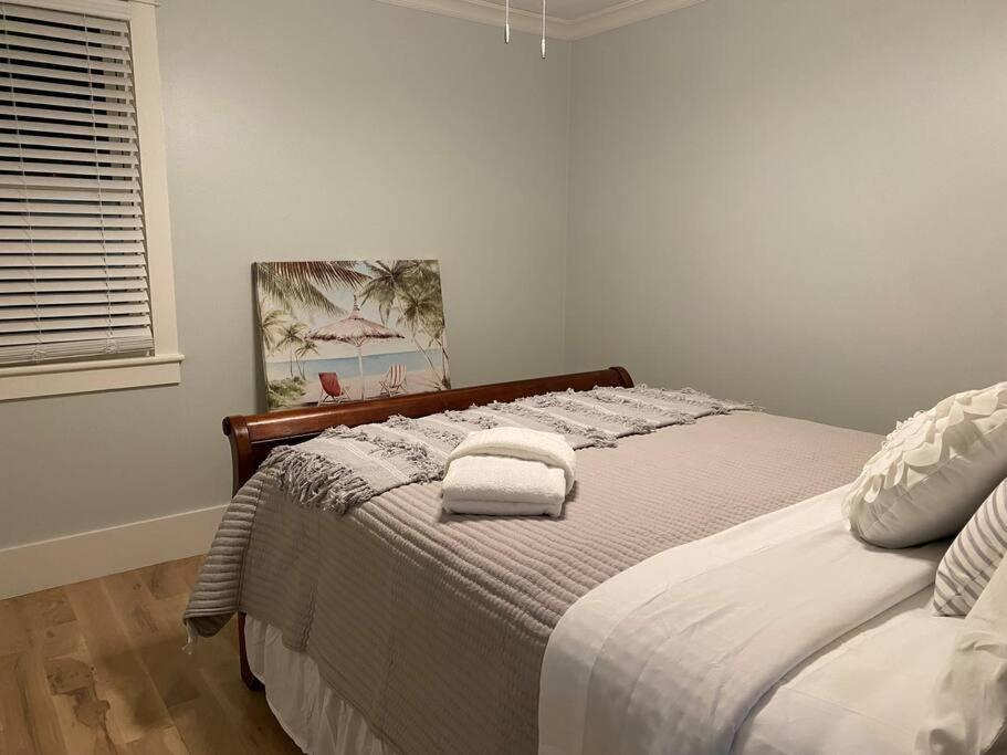 Walk To Bay Street And Historic Downtown Beaufort! Close To Parris Island Mcrd!! Экстерьер фото